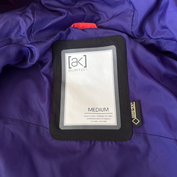 Burton AK Women’s Snow Snowboard Jacket Goretex Size M - Picture 6 of 9